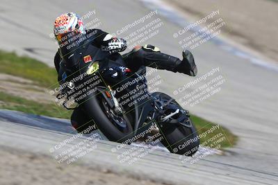media/Mar-22-2025-TrackDaz (Sat) [[0456df0c41]]/Group B/Session 3 (Outside Grapevine)/